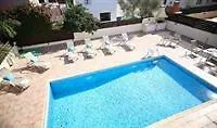 Oceanview Luxury 016 شقة *